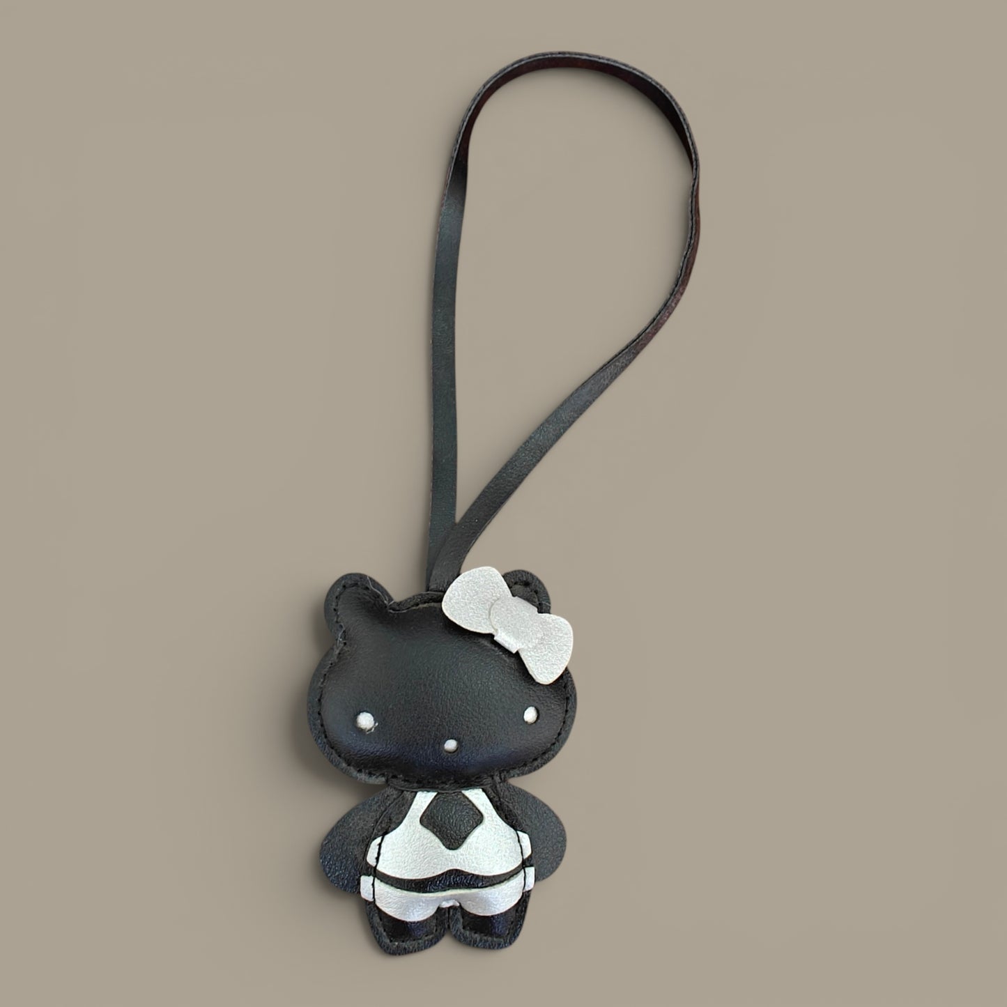 KIU Stylish Kitty Cat Bag Charm