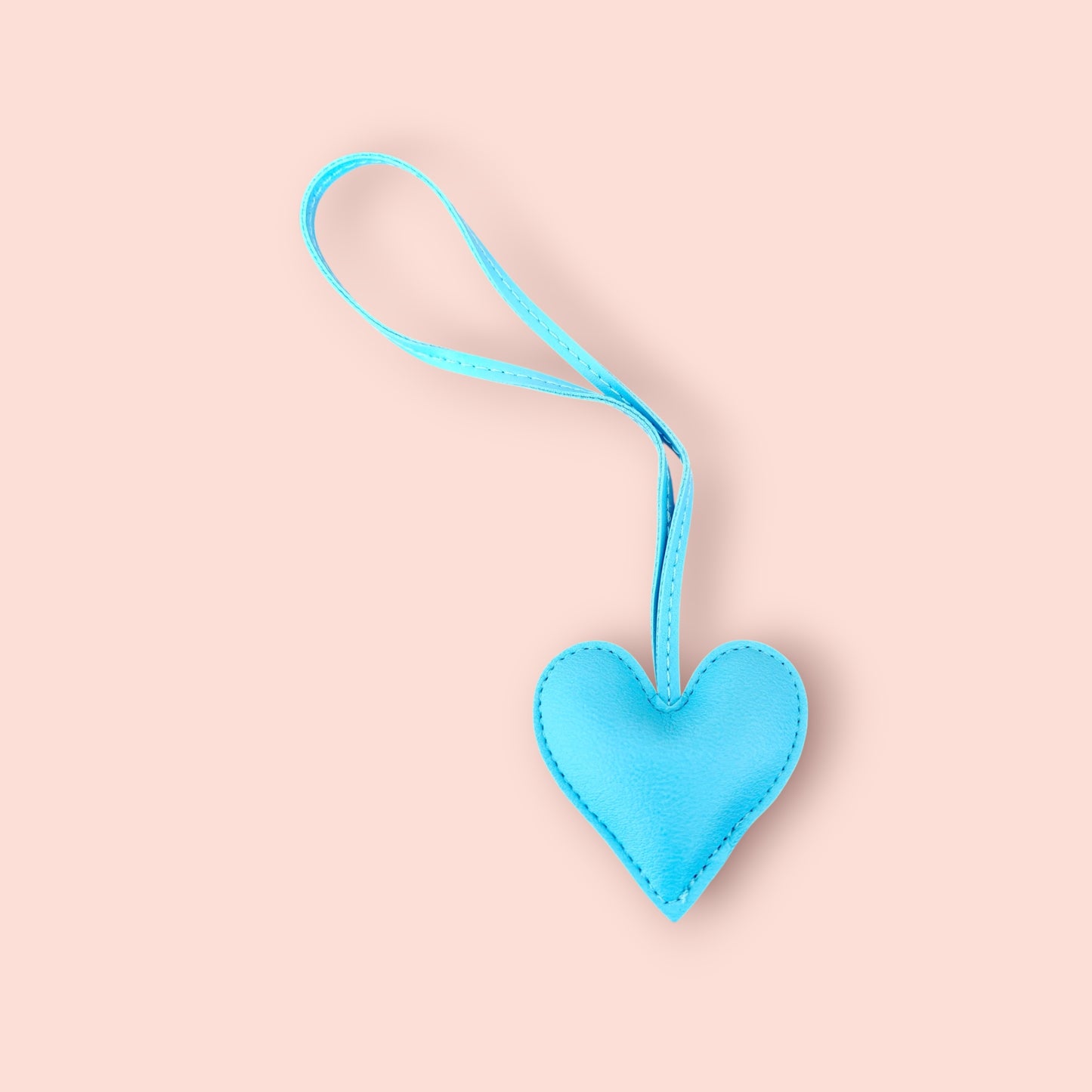 KIU Cute Heart Bag Charm