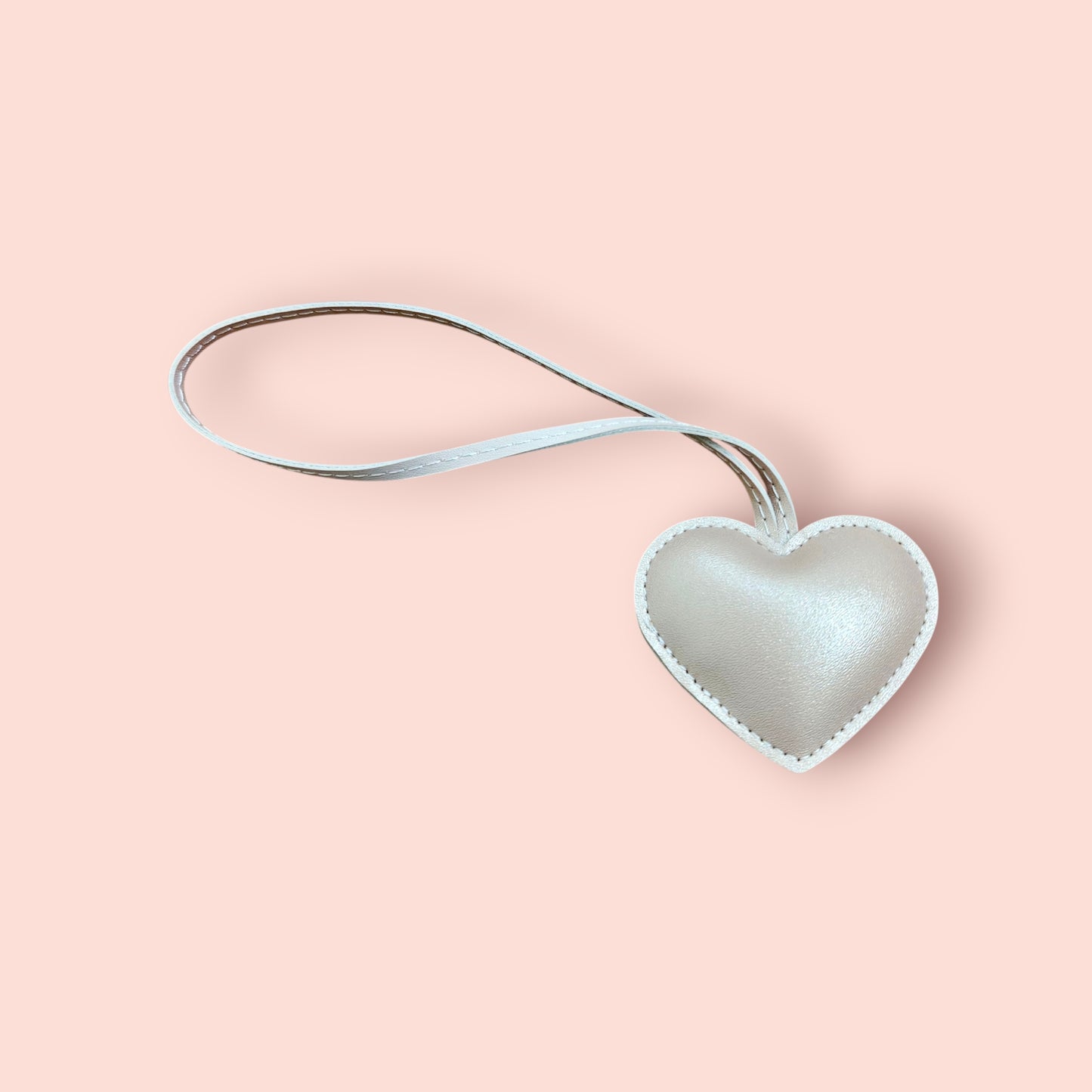 KIU Cute Heart Bag Charm