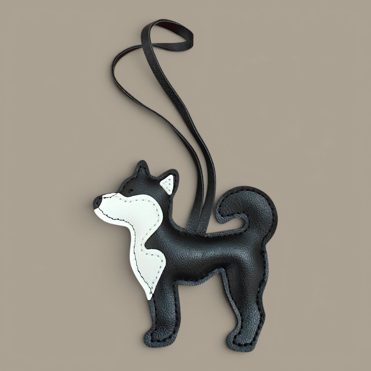 KIU Husky Dog Bag Charm