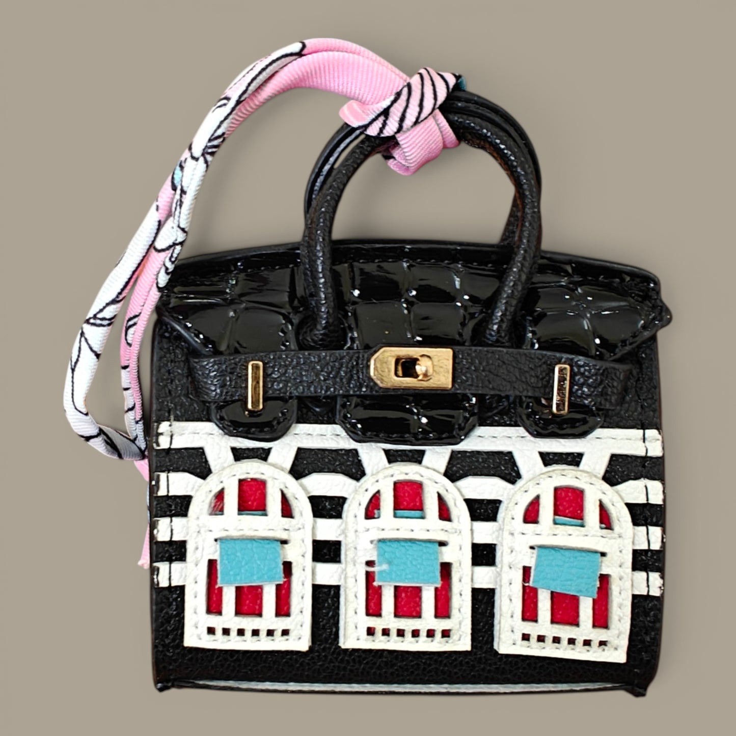 KIU Luxury Mini Bag Charm Lounge