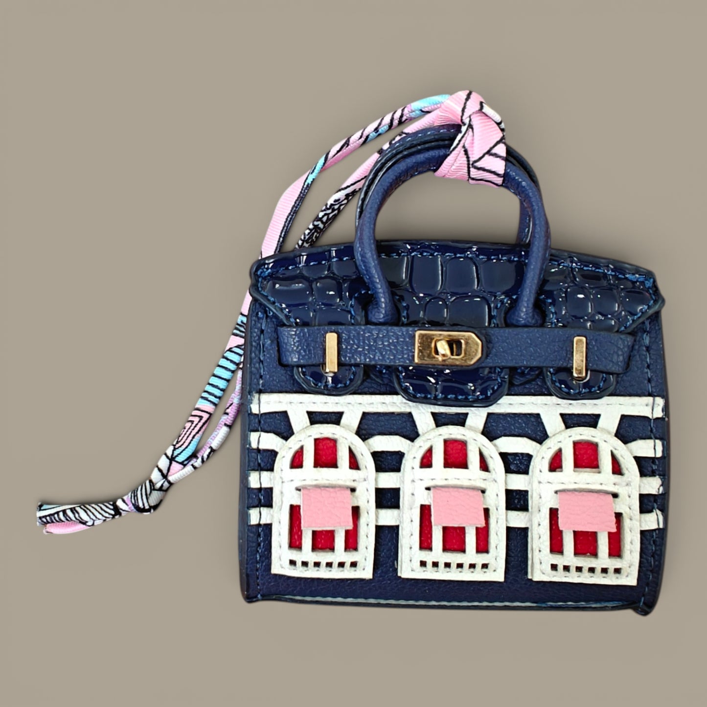 KIU Luxury Mini Bag Charm Lounge