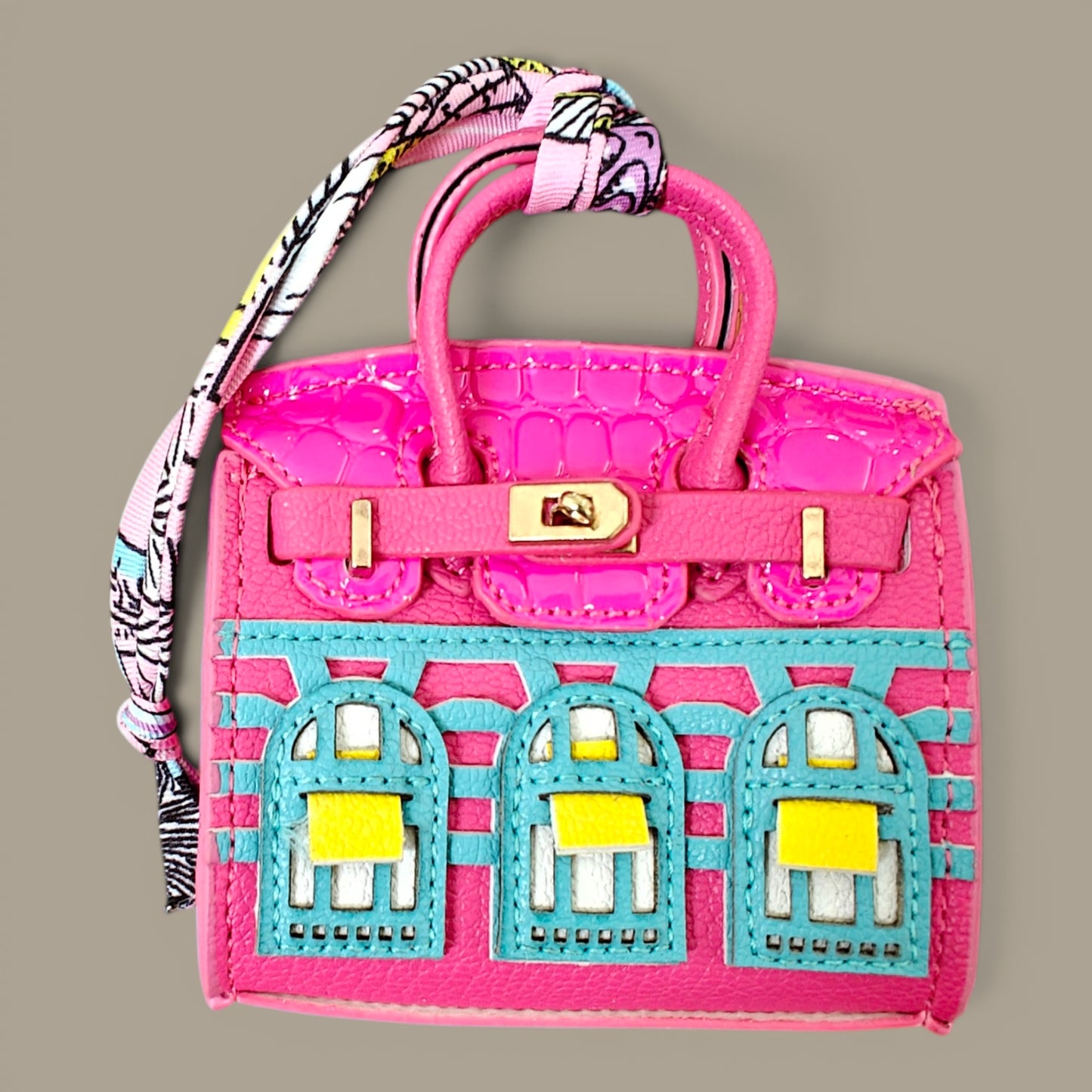 KIU Luxury Mini Bag Charm Lounge