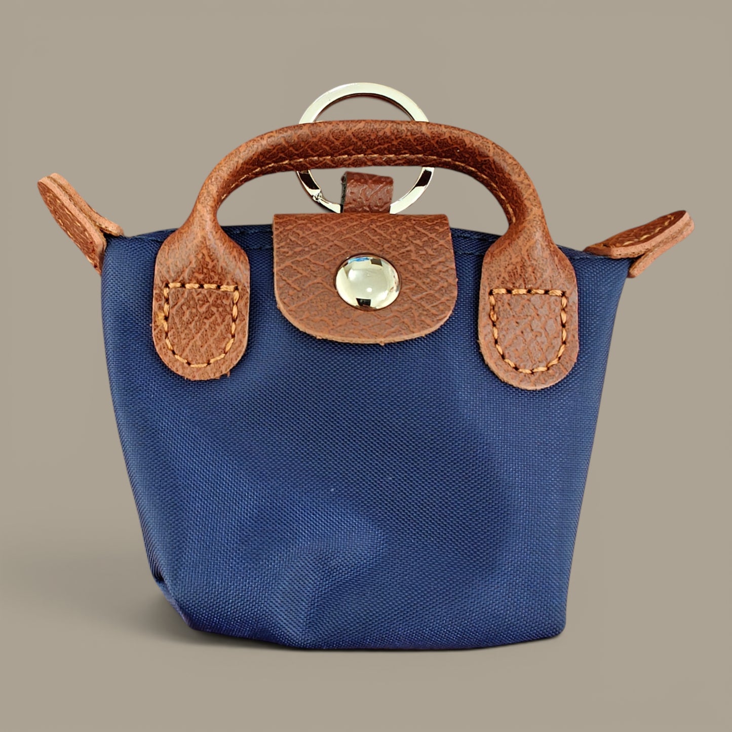 KIU Luxury Vanity Pouch Bag Charm