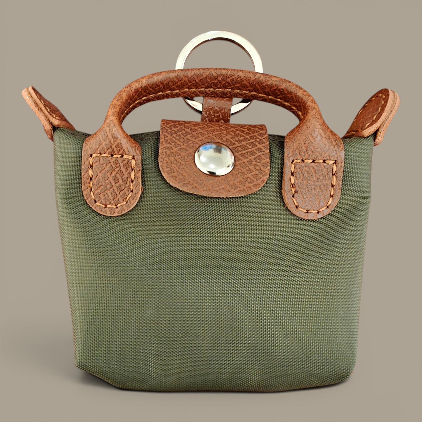 KIU Luxury Vanity Pouch Bag Charm