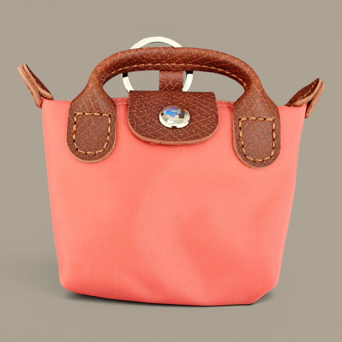 KIU Luxury Vanity Pouch Bag Charm