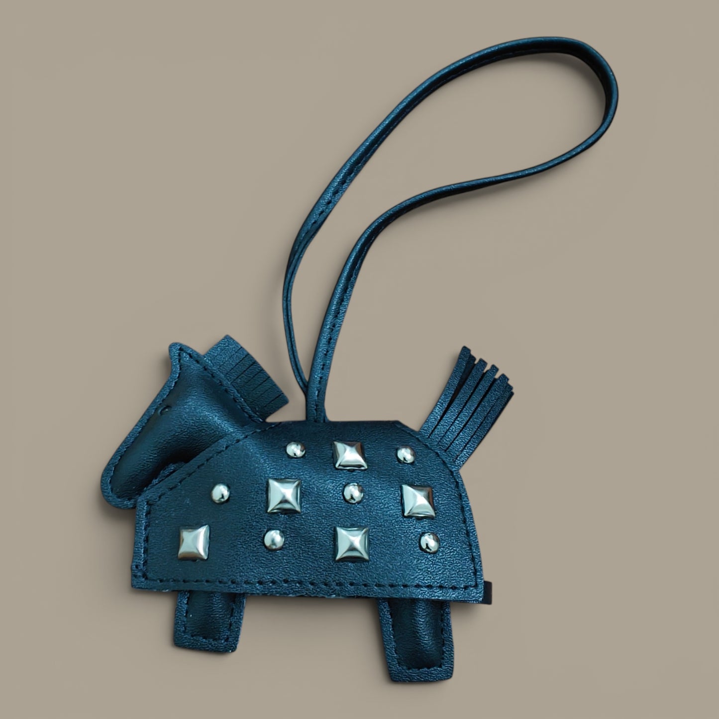 KIU Palace Horse Bag Charm