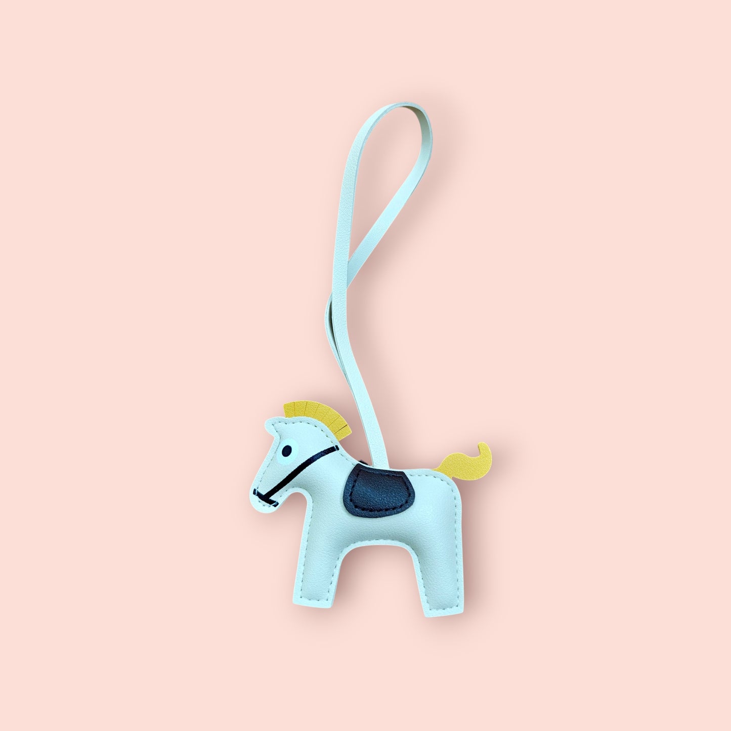 KIU Queen's Horse Bag Charm