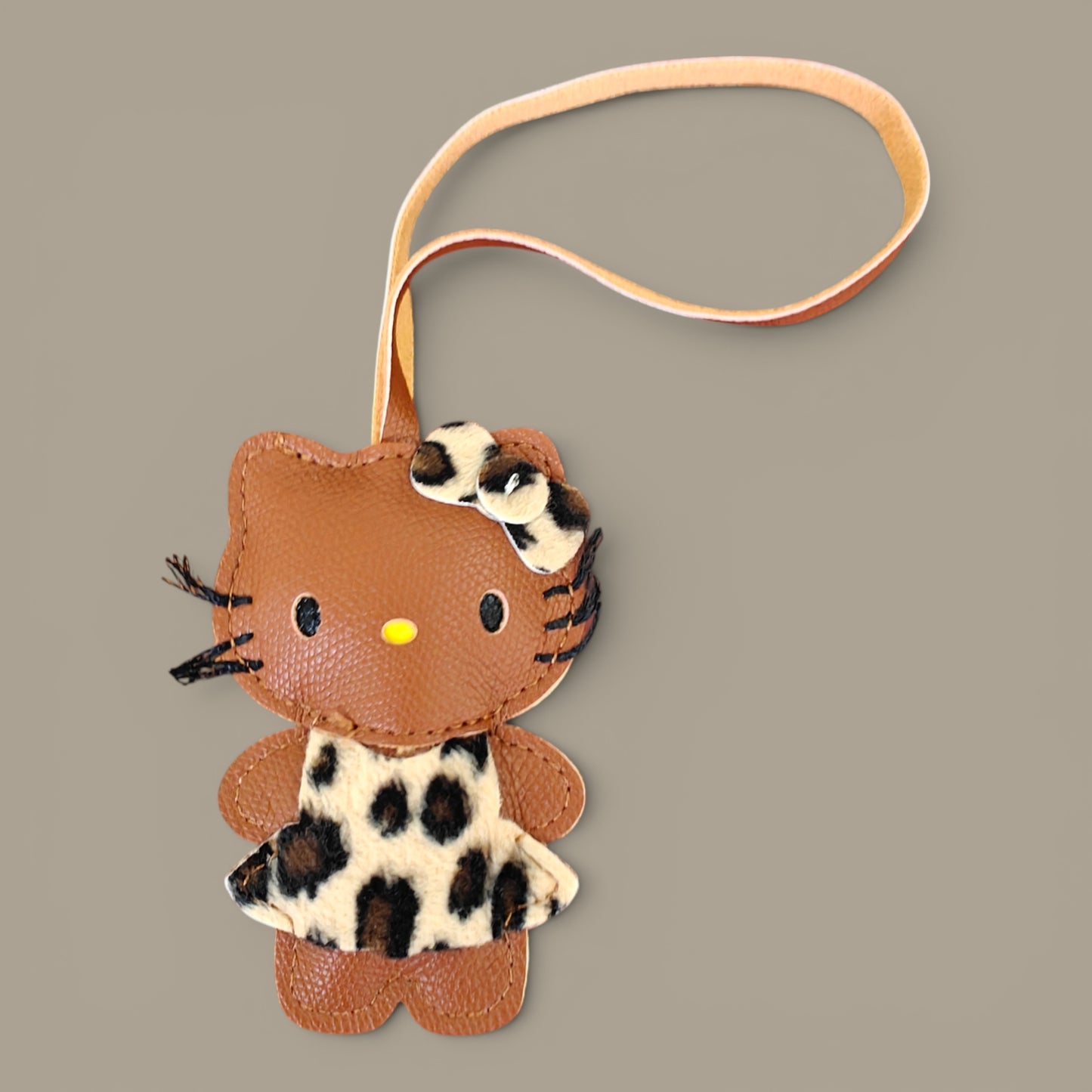 KIU Stylish Kitty Cat Bag Charm